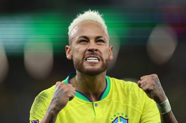 帕奎塔：内马尔送我电脑拉我入坑CS，打游戏比踢足球还紧张