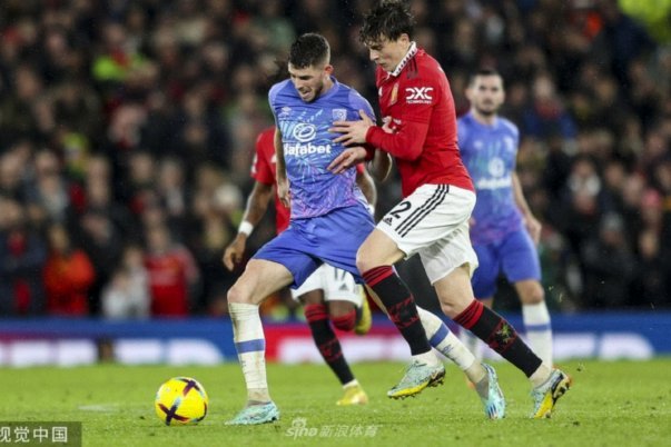 剑南春战报：曼联2-1布伦特福德，卡塞米罗、谢什科建功