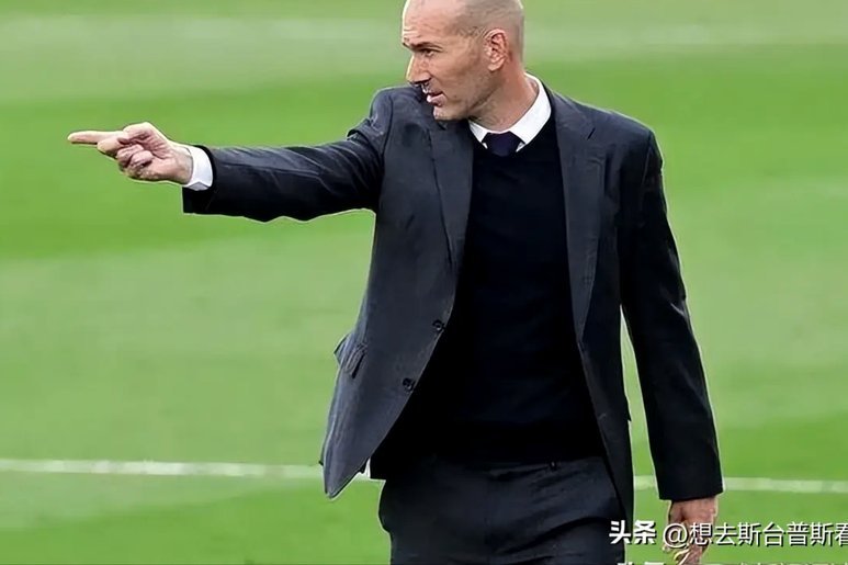 本泽马第一齐达内第二登贝莱入榜