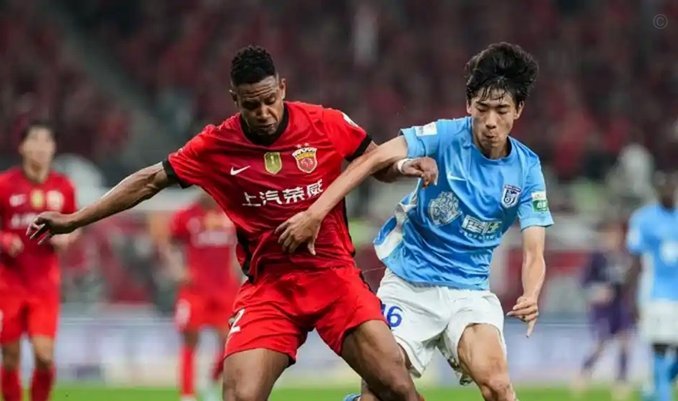海港主场迎战海牛：双外援携手，李新翔、卢永涛亮相首发