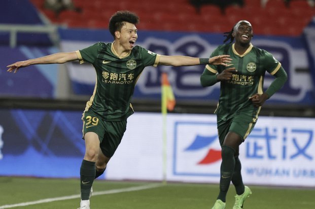 半场：铜梁龙0-1浙江，王钰栋首开记录