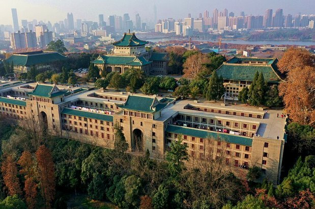 官方：武汉三镇签下法国边前卫安托万-洛泰 出道巴黎青训